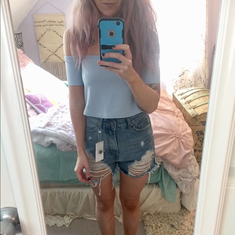 Boohoo crop top size 2